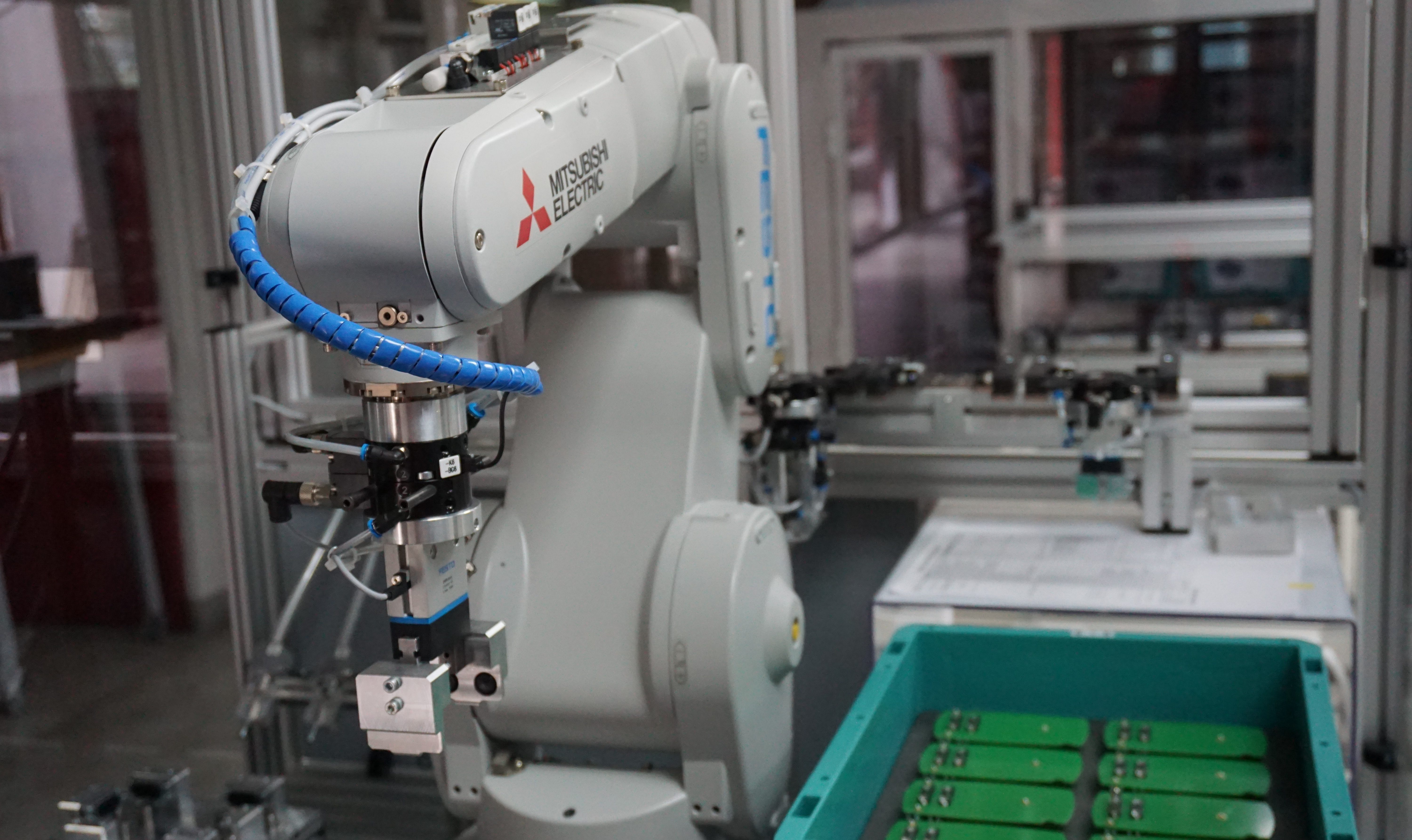 Roboter Automatisierung Phoenix Maschinenbau